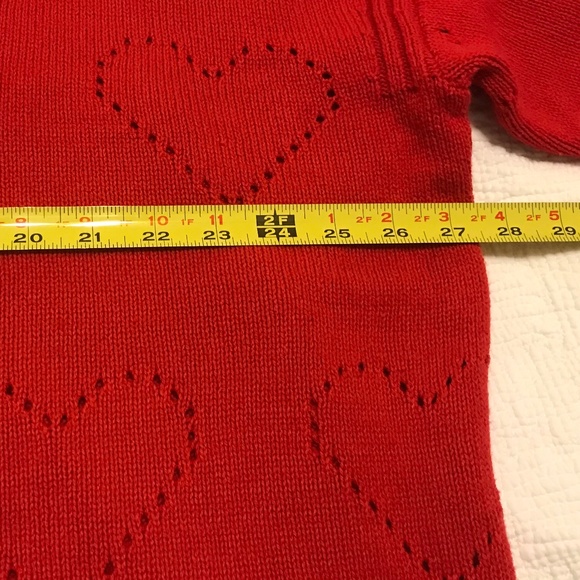 ❤C&B long sleeve v-neck buttonup red cardigan with perforated heart pattern (2X) - Picture 14 of 16